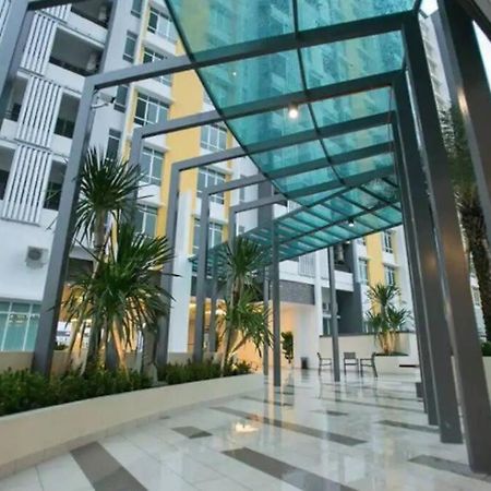 Ipoh City Centre Majestic Homestay Pool View 3 Mins Walking To Famous Food Places & 15Mins To Old Town Ipoh By Happy Homestay Экстерьер фото
